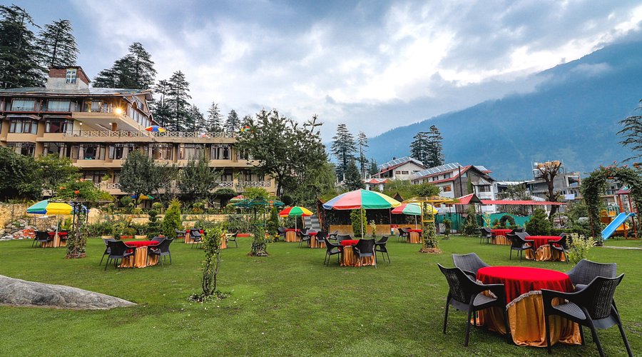 Shimla Manali Tour Package for Christmas 2026– Snow, Hotels, Cab & Complete Travel Guide